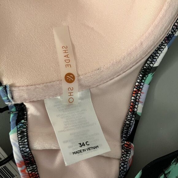 3/25$ (Mix)Shade and Shore Bikini Top(34C) - Picture 10 of 12
